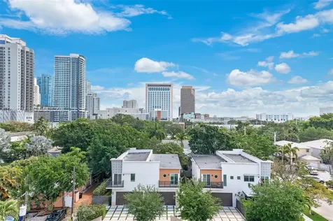 560 SW 6th Avenue Fort Lauderdale FL 33315
