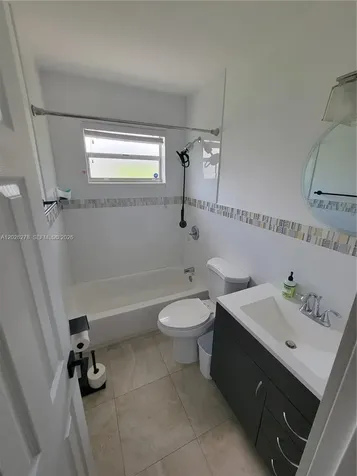 1052 SW 79th Avenue Miami FL 33144