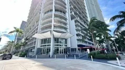 690 SW 1st Court Miami FL 33130