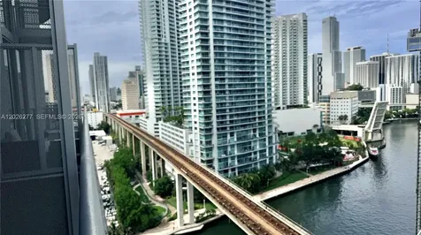 690 SW 1st Court Miami FL 33130