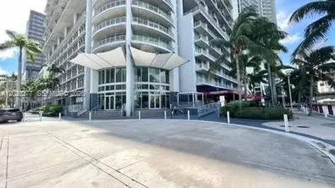 690 SW 1st Court Miami FL 33130