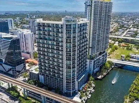690 SW 1st Court Miami FL 33130