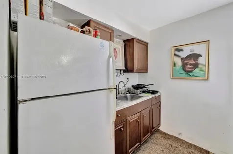 45 SE 14th Street Dania Beach FL 33004