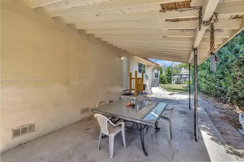 45 SE 14th Street Dania Beach FL 33004