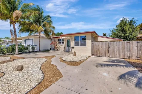 45 SE 14th Street Dania Beach FL 33004