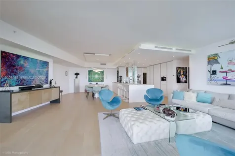400 Alton Road Miami Beach FL 33139