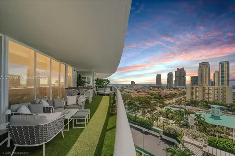 400 Alton Road Miami Beach FL 33139