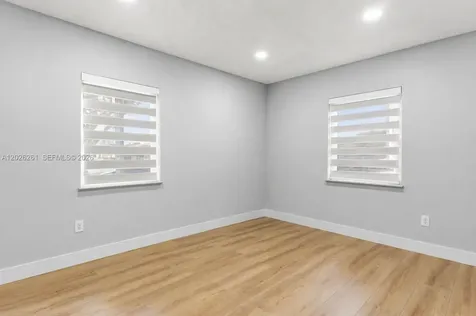 6250 SW 20 Terrace Miami FL 33155