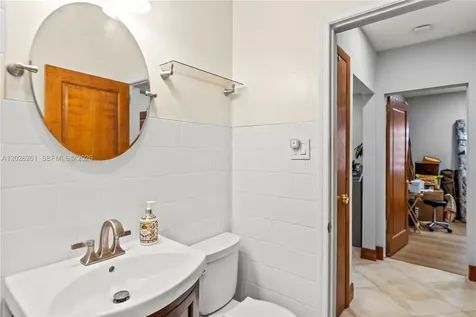 6250 SW 20 Terrace Miami FL 33155