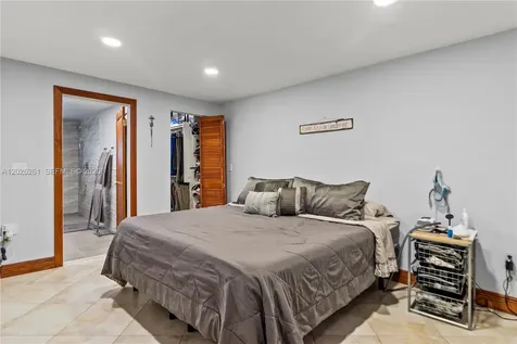 6250 SW 20 Terrace Miami FL 33155
