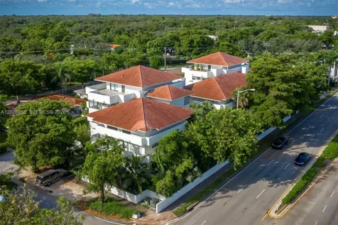 800 S Dixie Hwy 305 Highway Coral Gables FL 33146
