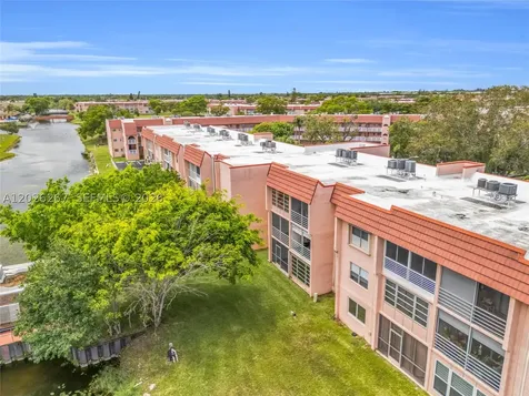 9601 Sunrise Lakes Boulevard Sunrise FL 33322