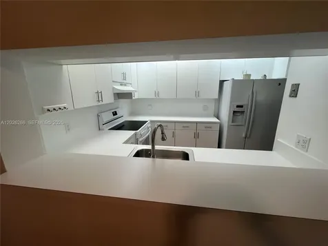 1300 SW 125th Avenue Pembroke Pines FL 33027