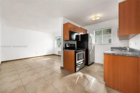 932 Moffett Street Hallandale Beach FL 33009