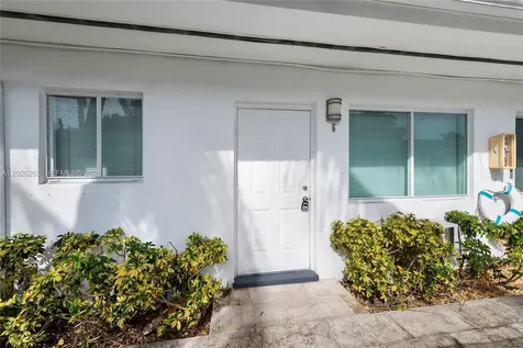 932 Moffett Street Hallandale Beach FL 33009