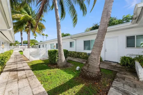 932 Moffett Street Hallandale Beach FL 33009