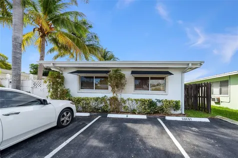 932 Moffett Street Hallandale Beach FL 33009