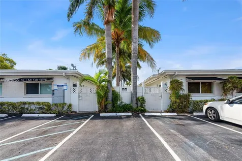 932 Moffett Street Hallandale Beach FL 33009