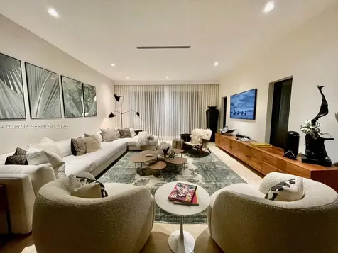 1443 W 21st Street Miami Beach FL 33140