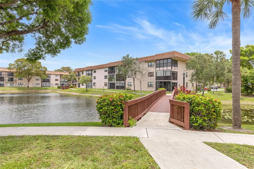 4950 E Sabal Palm Boulevard Tamarac FL 33319