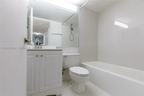 4950 E Sabal Palm Boulevard Tamarac FL 33319
