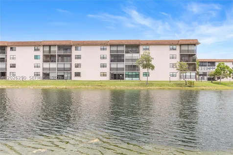 4950 E Sabal Palm Boulevard Tamarac FL 33319