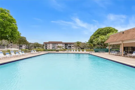 4950 E Sabal Palm Boulevard Tamarac FL 33319