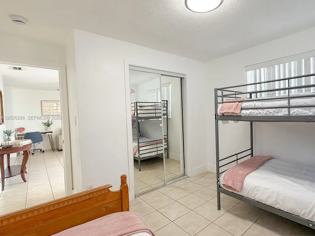 1827 SW 21st Street Fort Lauderdale FL 33315