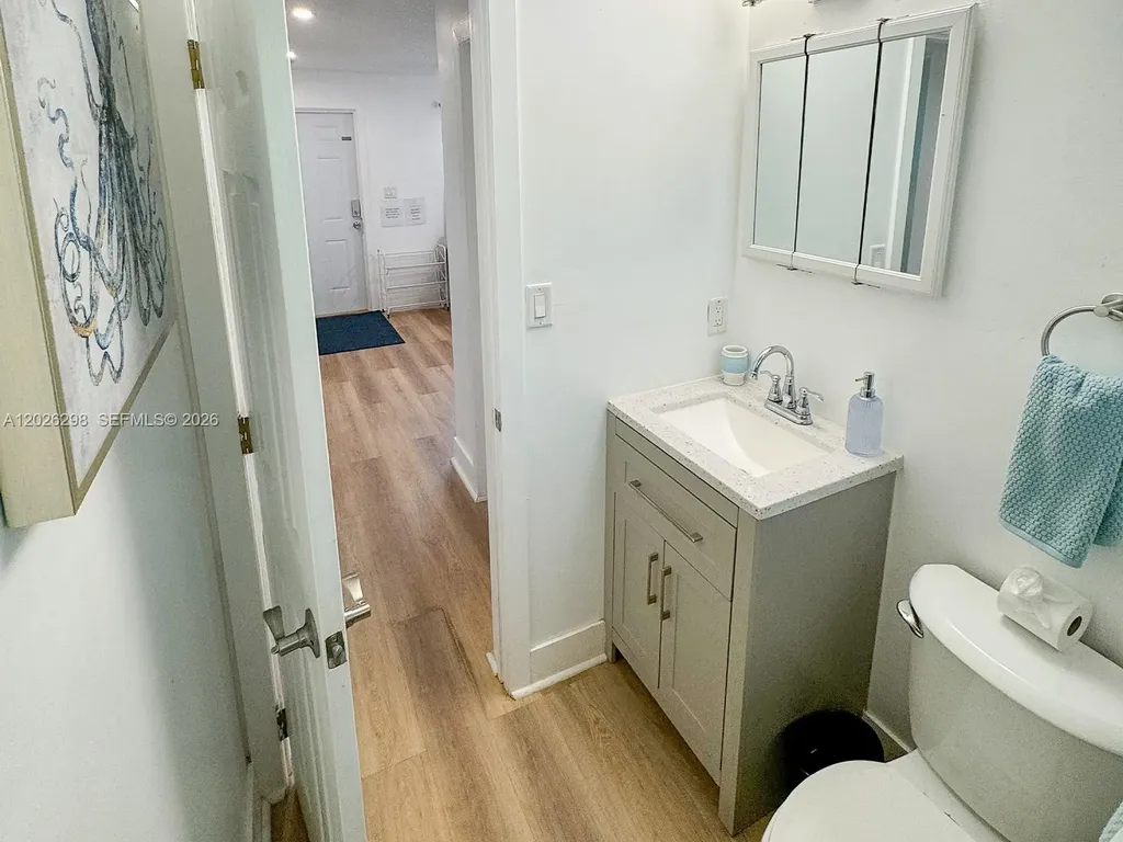 1827 SW 21st Street Fort Lauderdale FL 33315