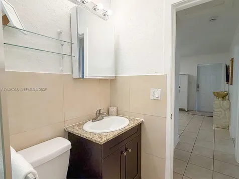 1827 SW 21st Street Fort Lauderdale FL 33315