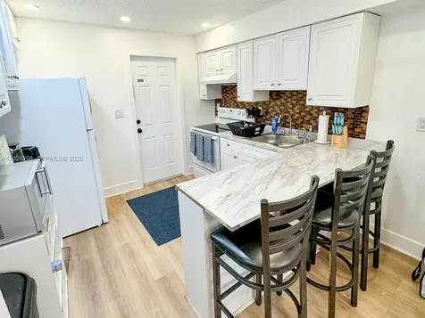 1827 SW 21st Street Fort Lauderdale FL 33315