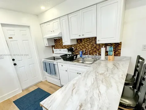 1827 SW 21st Street Fort Lauderdale FL 33315