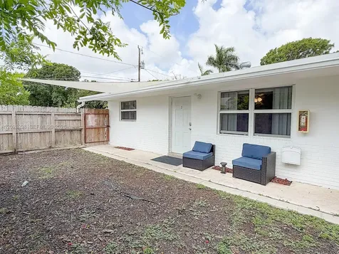 1827 SW 21st Street Fort Lauderdale FL 33315