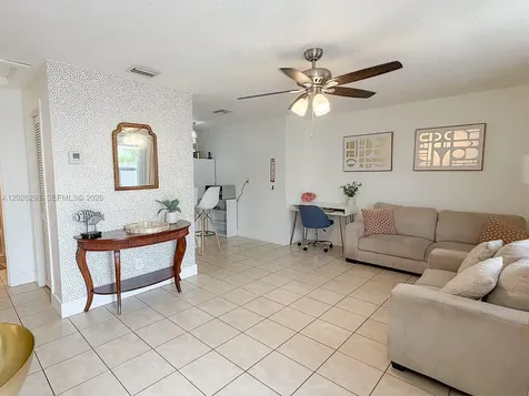 1827 SW 21st Street Fort Lauderdale FL 33315