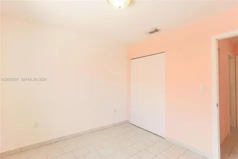 601 SW 116th Court Sweetwater FL 33174
