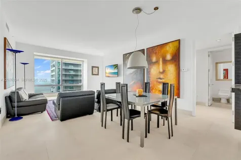 1425 Brickell Avenue Miami FL 33131