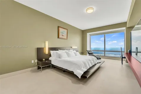 1425 Brickell Avenue Miami FL 33131