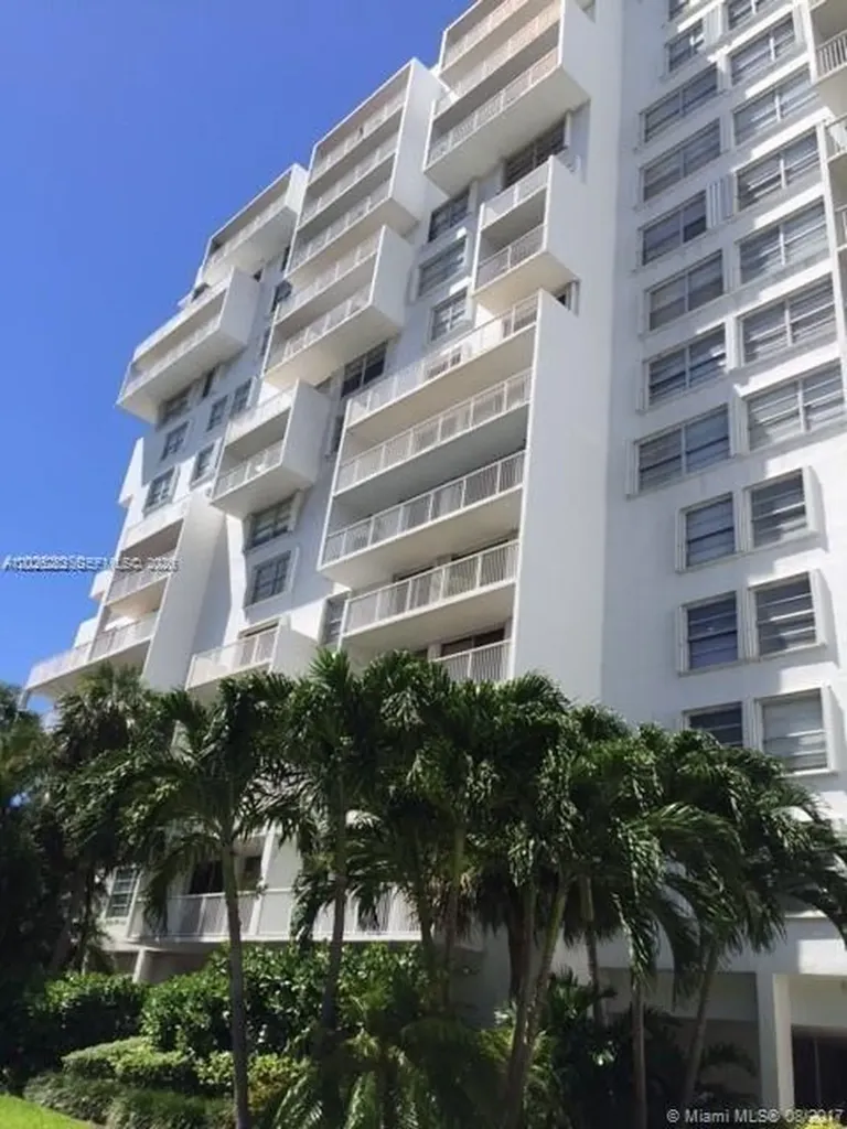 150 SE 25 Road Miami FL 33129