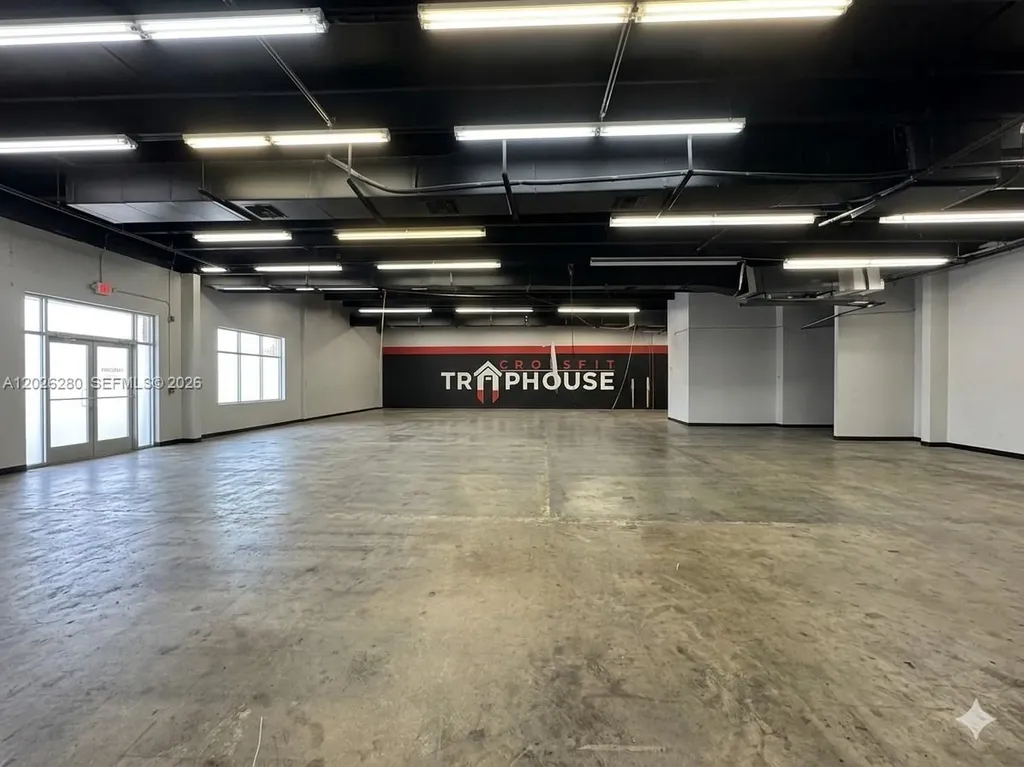 590 SW 9th Terrace Pompano Beach FL 33069