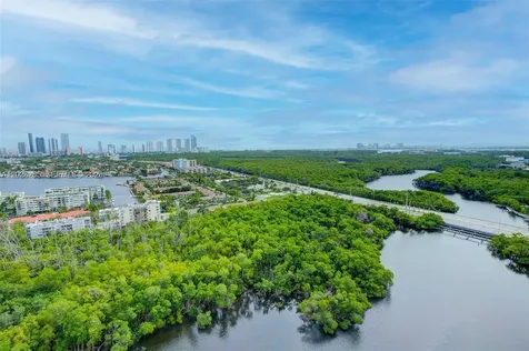 16385 Biscayne Boulevard North Miami Beach FL 33160