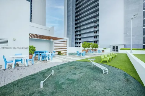 16385 Biscayne Boulevard North Miami Beach FL 33160