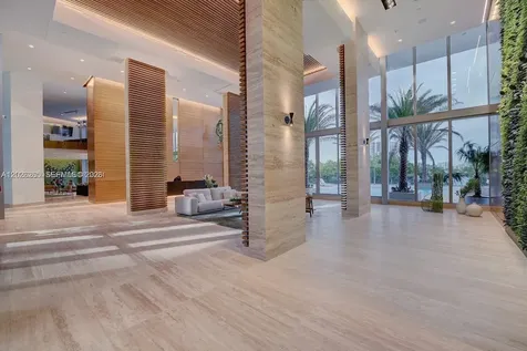 16385 Biscayne Boulevard North Miami Beach FL 33160