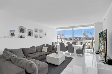 2000 Island Boulevard Aventura FL 33160