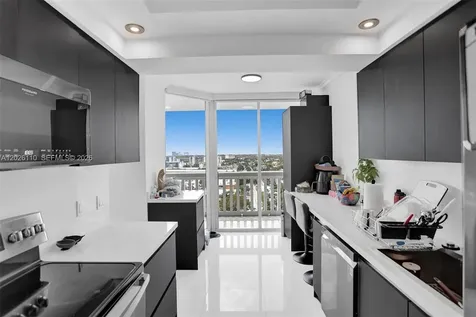 2000 Island Boulevard Aventura FL 33160