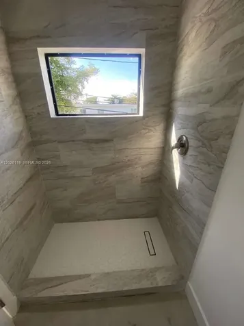 6233 NW 20th Avenue Miami FL 33147