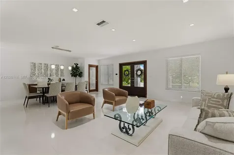 9641 SW 66th Street Miami FL 33173