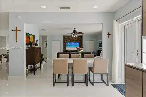 9641 SW 66th Street Miami FL 33173
