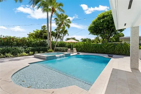 9641 SW 66th Street Miami FL 33173