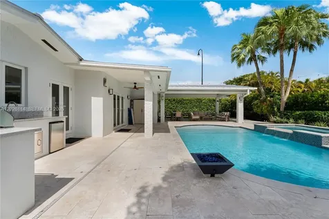 9641 SW 66th Street Miami FL 33173