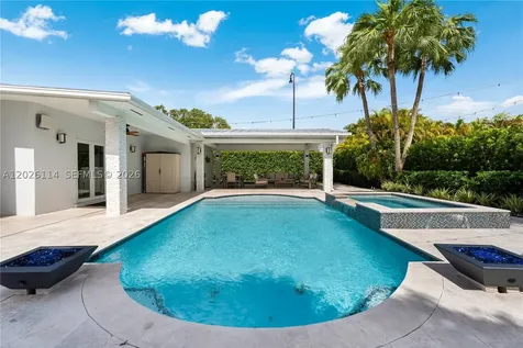 9641 SW 66th Street Miami FL 33173